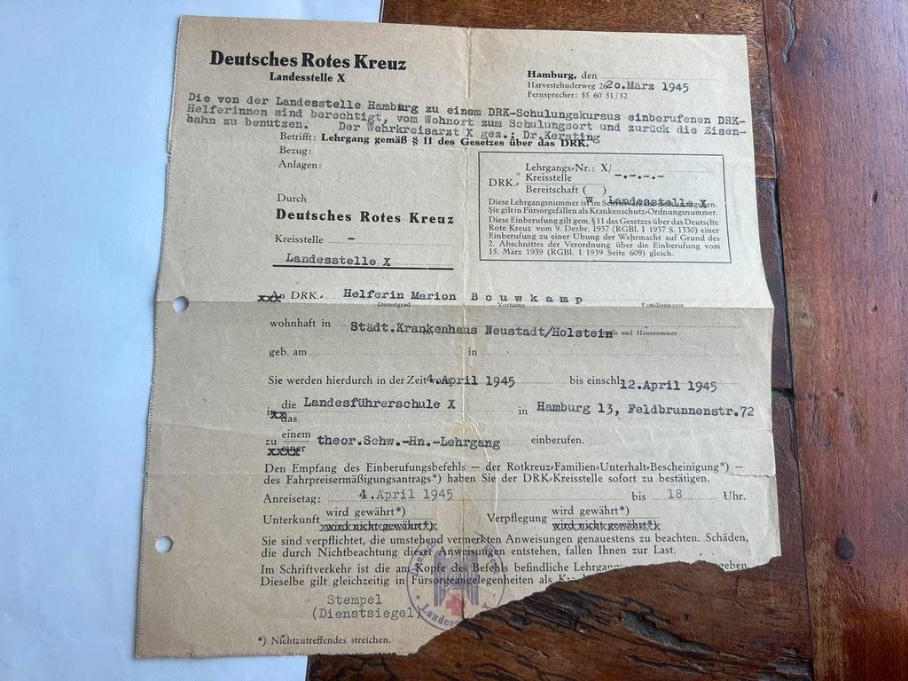 WO2 Verklaring DRK nederlandse? zuster Bouwkamp 1945 trein, Verzamelen, Militaria | Tweede Wereldoorlog, Ophalen of Verzenden