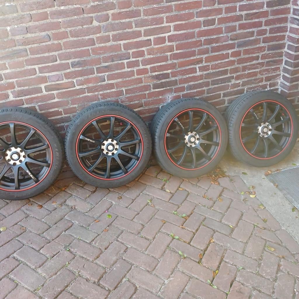 Auto banden, Auto-onderdelen, Banden en Velgen, Gebruikt, 17 inch, Ophalen of Verzenden, Personenwagen