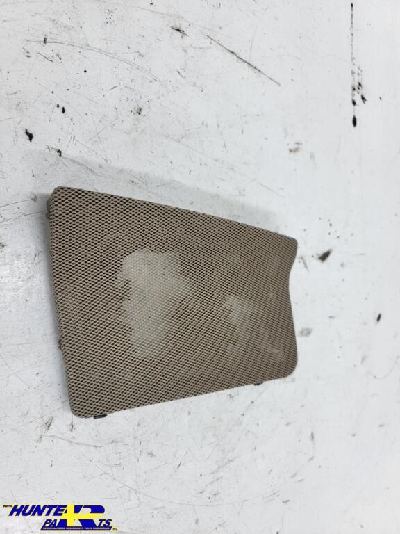 Afdekkap dashboard speaker beige Volvo 850 ('91-'96) 9132159, Gebruikt, Ophalen of Verzenden, Volvo, Volvo