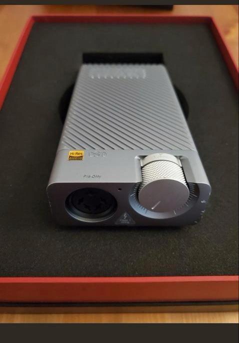 Stax SRM-D10 Hoofdtelefoonversterker - Draagbaar, Audio, Tv en Foto, Ophalen of Verzenden, Zo goed als nieuw, Stereo, Overige merken