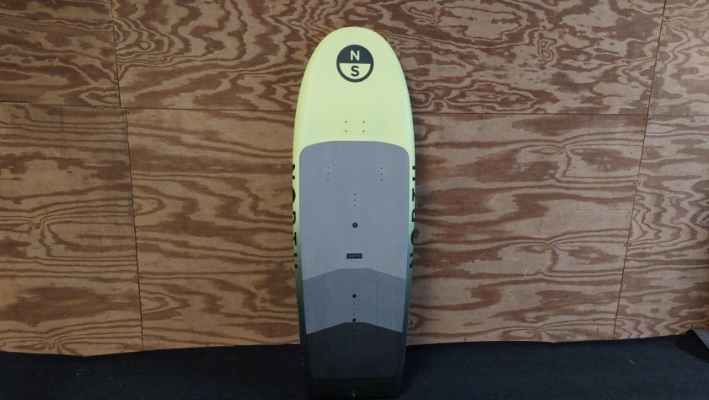North Vector Wingfoil (Race) board 5'4 - 85L -Tuttle + Track, Ophalen, North, ., Zo goed als nieuw