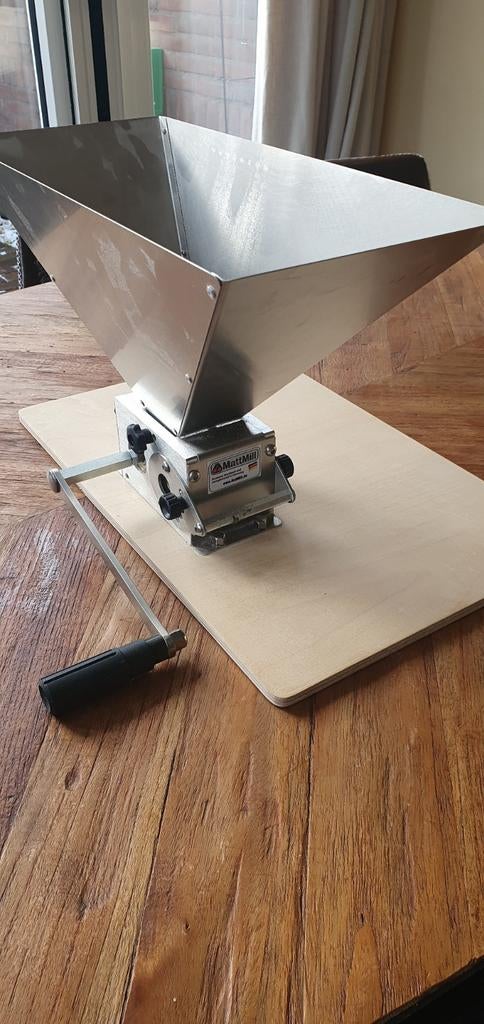 MattMill Classic Schrootmolen - Zo Goed Als Nieuw!, Ophalen
