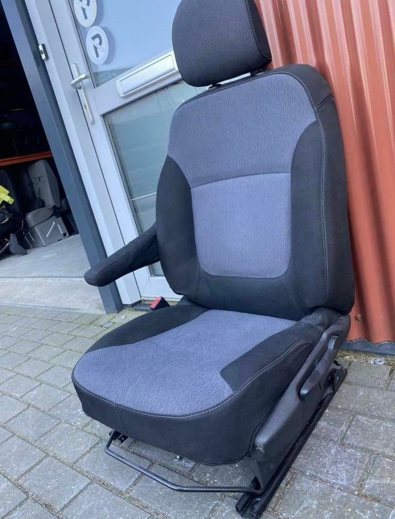 Bestuurdersstoel stoel Renault Trafic Opel Vivaro Talento NV