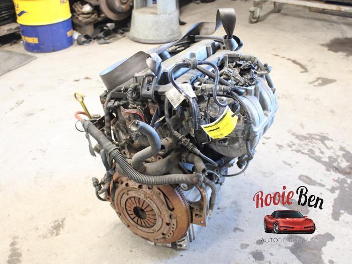 Motor van een Opel Astra, Gebruikt, -, -, Opel