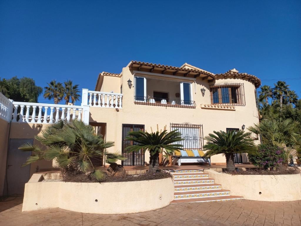 Last minute!! Vakantiehuis Benissa CasaMoon, 4 of meer slaapkamers, Costa Blanca, Open haard, Eigenaar