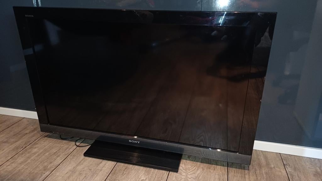 Sony bravia, Ophalen of Verzenden, 100 cm of meer, 50 Hz, Sony