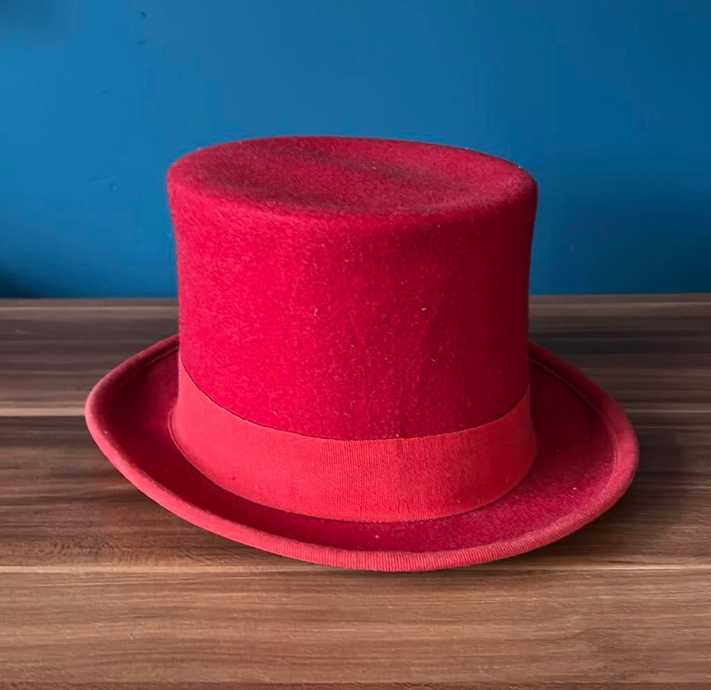 Hoge Hoed  Rood  56, Verzenden, Zo goed als nieuw, Maat 56/58 (XL)