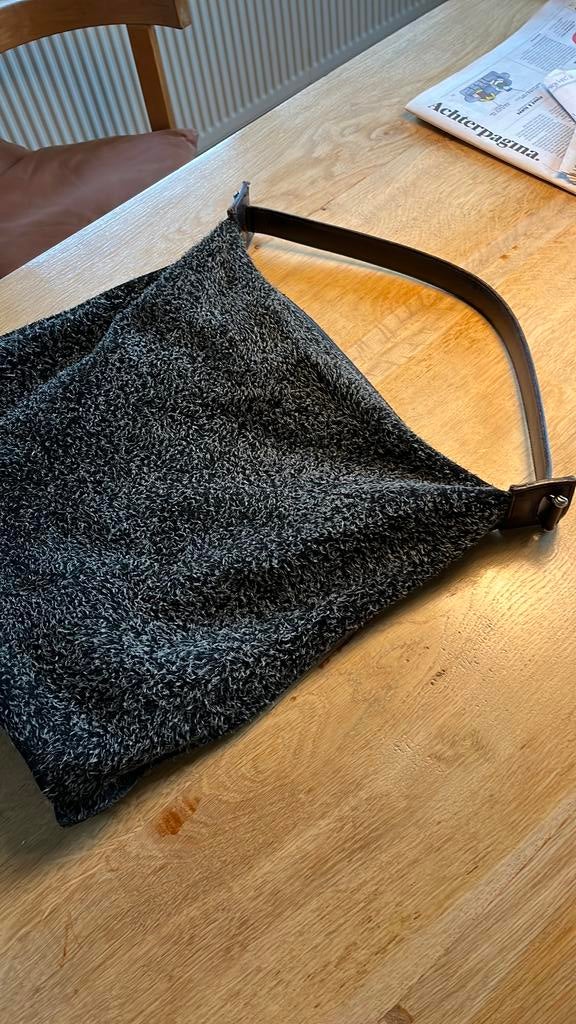 Hester van Eeghen tas, Sieraden, Tassen en Uiterlijk, Tassen | Damestassen, Ophalen of Verzenden, Zo goed als nieuw, Grijs, Handtas