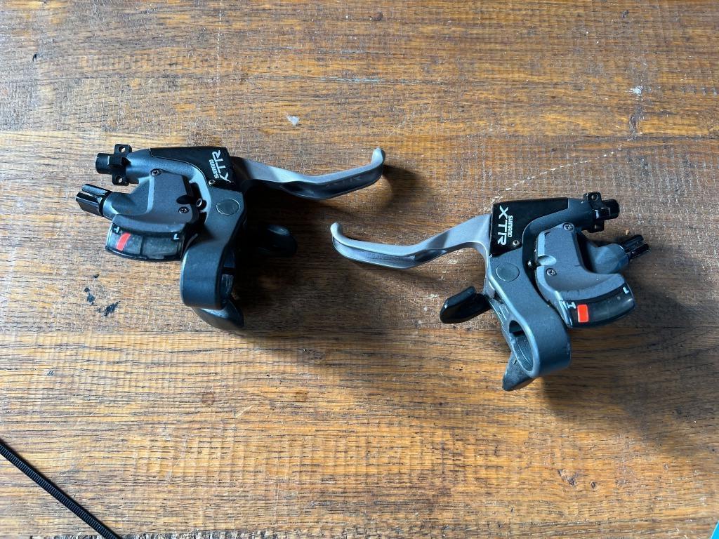 Shimano XTR remgreep verstellers STM-950 3x8, Fietsen en Brommers, Fietsonderdelen, Ophalen of Verzenden, Zo goed als nieuw