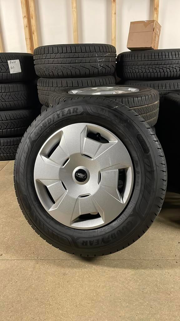 Ford tansit custom 2024 200 km oud 16 inch zomer wielen, 16 inch, Banden en Velgen, Ophalen of Verzenden, Zomerbanden