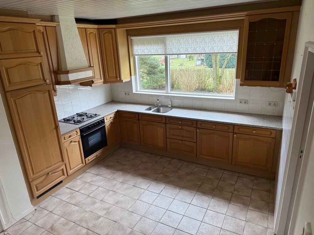 Eiken Keuken met Inbouwapparatuur, Huis en Inrichting, Keuken | Complete keukens, Gebruikt, Bruin, Hoekkeuken, Ophalen of Verzenden