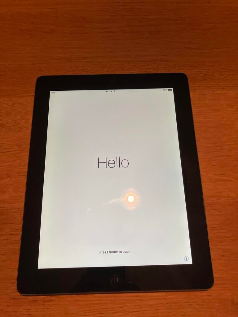 iPad 4 (A1458) met Bluetooth keyboard en hoes, 9 inch, Gebruikt, Apple iPad, Ophalen of Verzenden