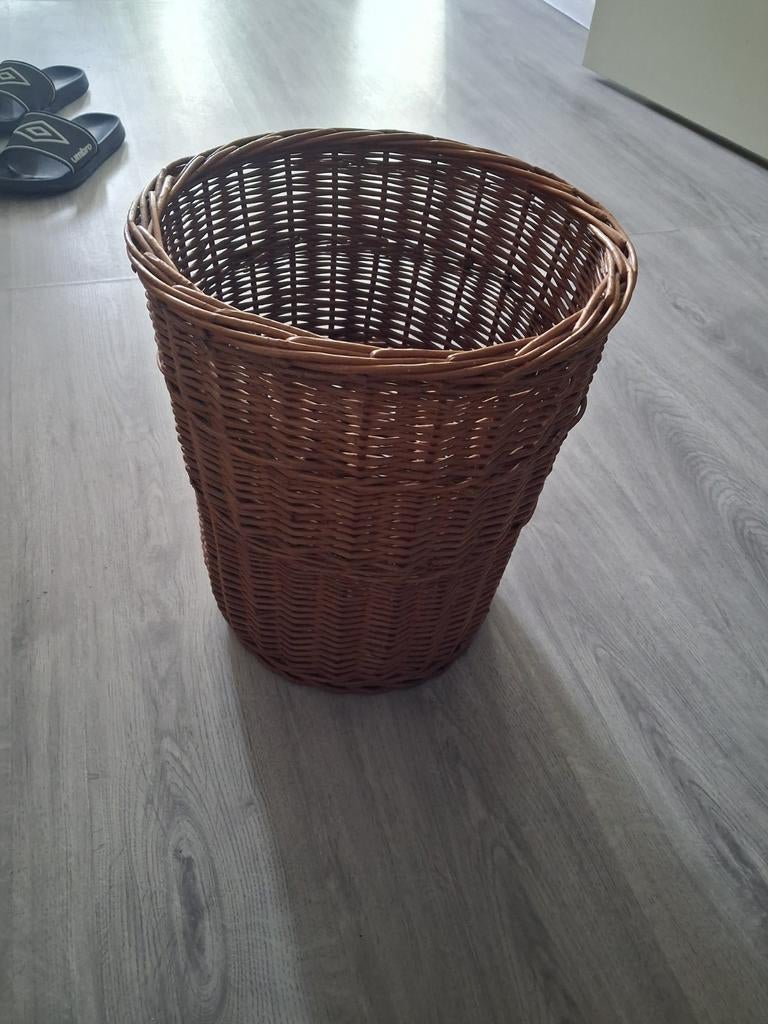 Mandtije, Ophalen of Verzenden