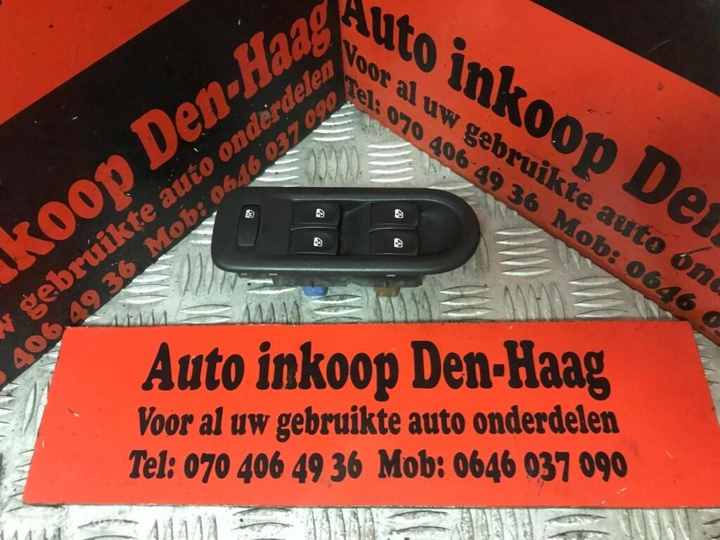 Renault Clio III ('05-'12) Elec.Raamschakelaar Linksvoor, Ophalen of Verzenden, Gebruikt