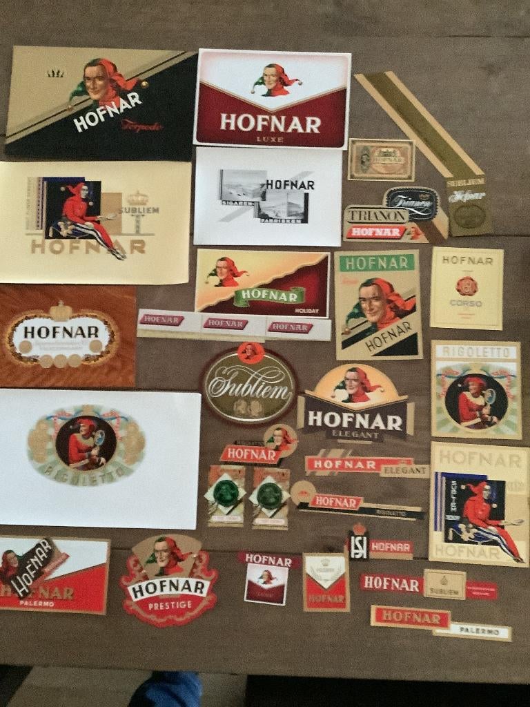 Hofnar, Verzamelen, Ophalen of Verzenden, Zo goed als nieuw, Sigarenbandjes
