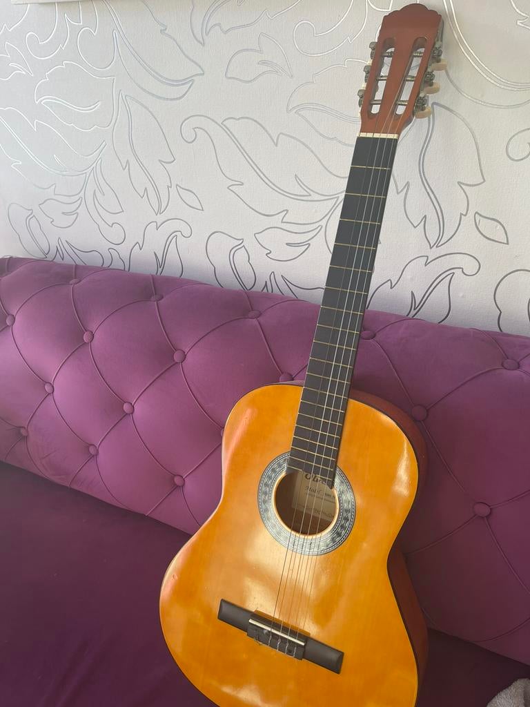 Guitar, Muziek en Instrumenten, Ophalen of Verzenden, Zo goed als nieuw