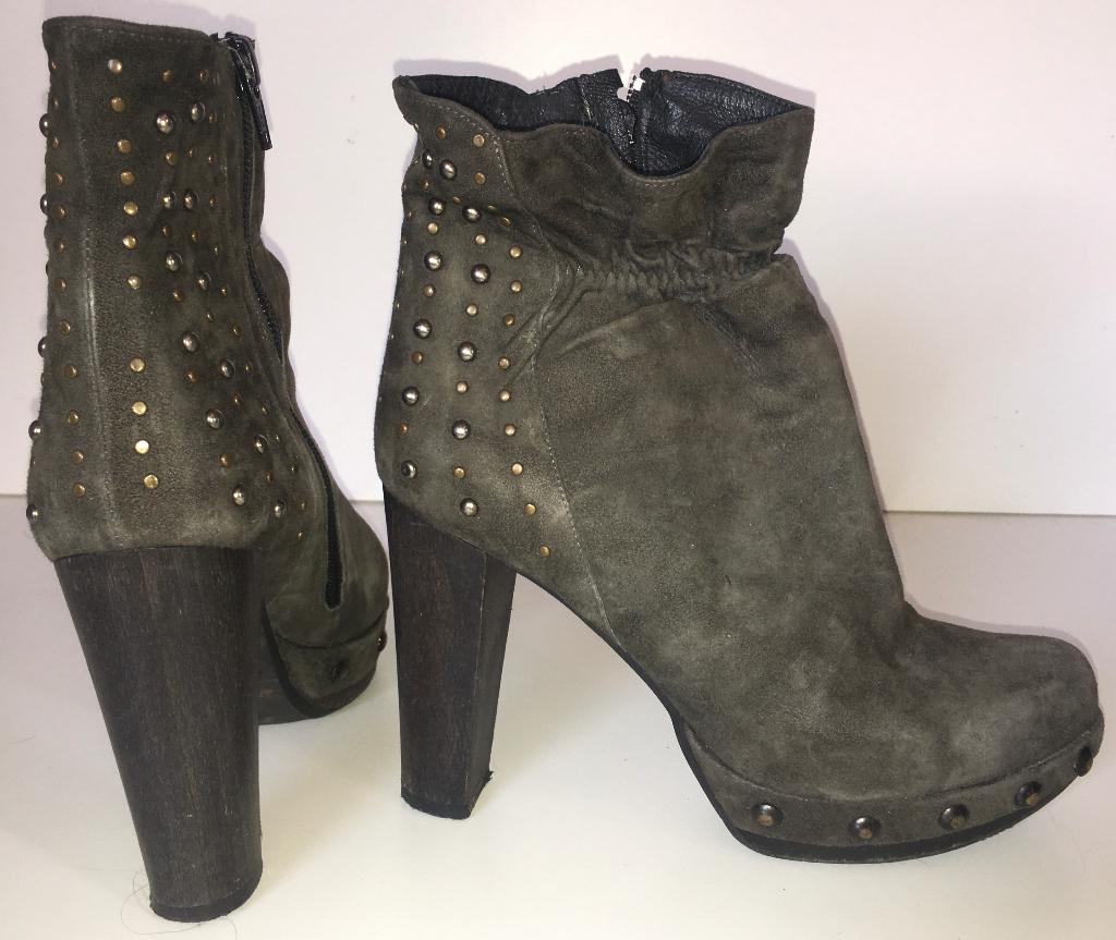 grijze suede sexy hoge hak enkel laarzen maat 37, Made in Italy, Lage of Enkellaarzen, Ophalen of Verzenden, Zo goed als nieuw