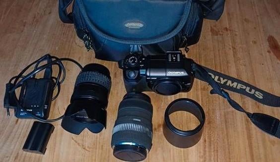 Olympus E-300 camera + 2 lenzen (14-45mm & 55-200mm), Spiegelreflex, 8 Megapixel, Ophalen of Verzenden, Zo goed als nieuw