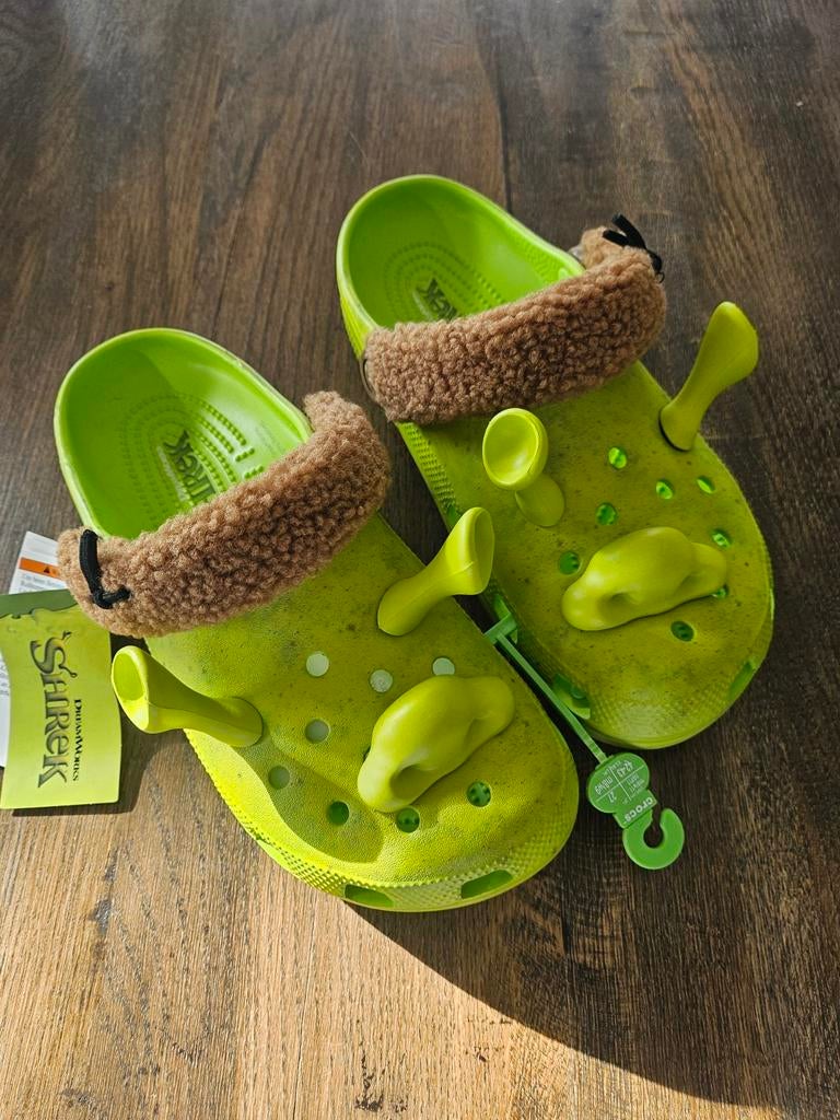 Shrek Crocs - Nieuw in maat 39-40 & 42-43, Slippers, Nieuw, Ophalen of Verzenden, Crocs