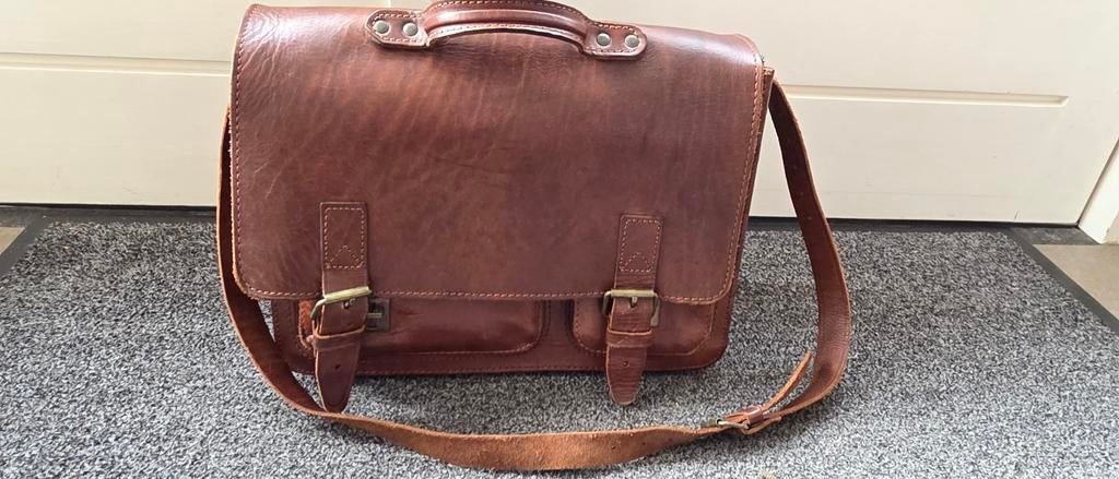 Bruine leren tas van Ruitertassen, Sieraden, Tassen en Uiterlijk, Tassen | Schoudertassen, Gebruikt, Bruin, Leer, Ophalen