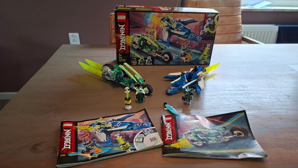 Lego Ninjago set met 2 voertuigen en 2 ninja's, Ophalen of Verzenden