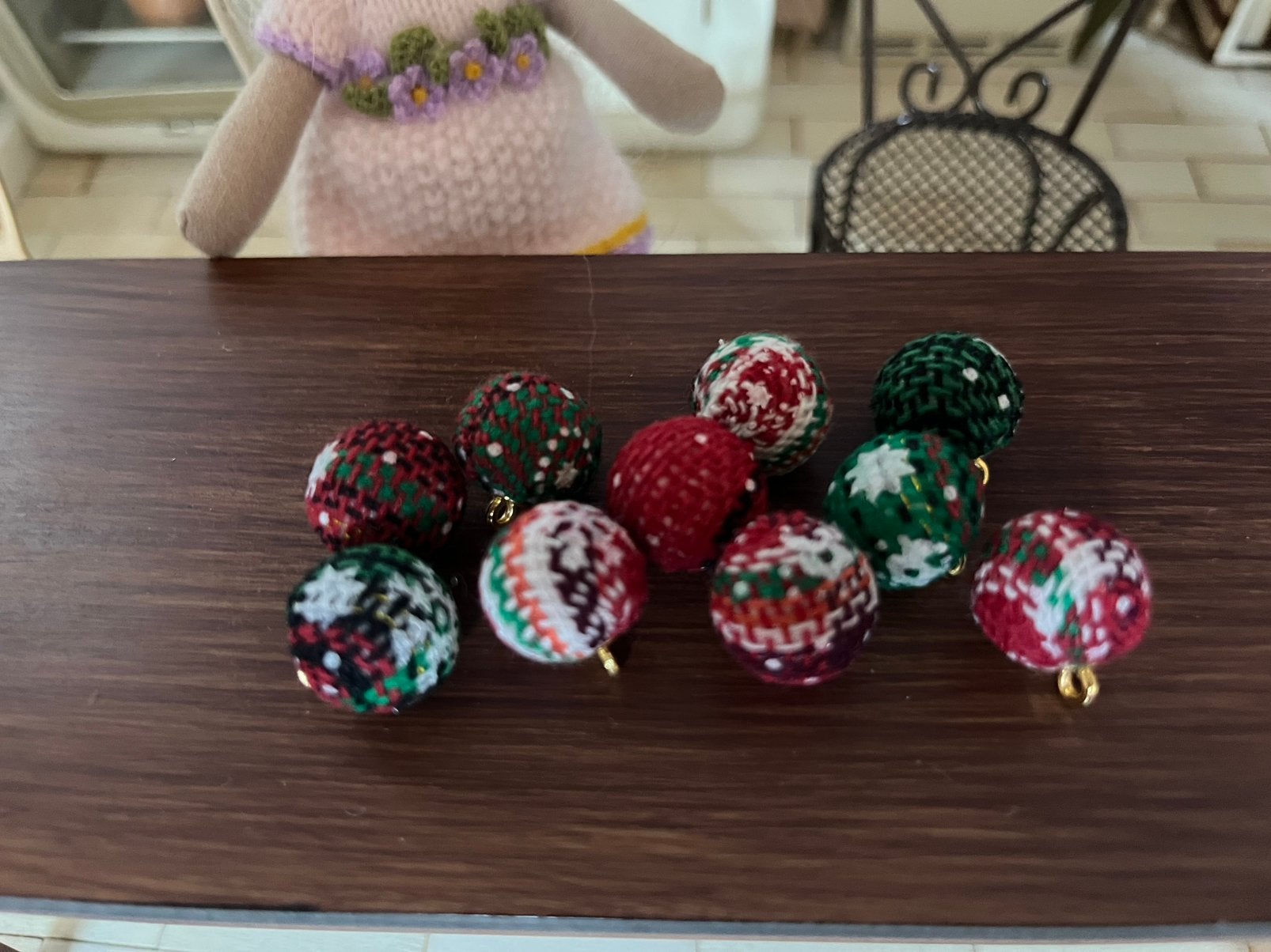10 prachtige poppenhuis kerstballen incl verz, Ophalen, Nieuw, Poppenhuis
