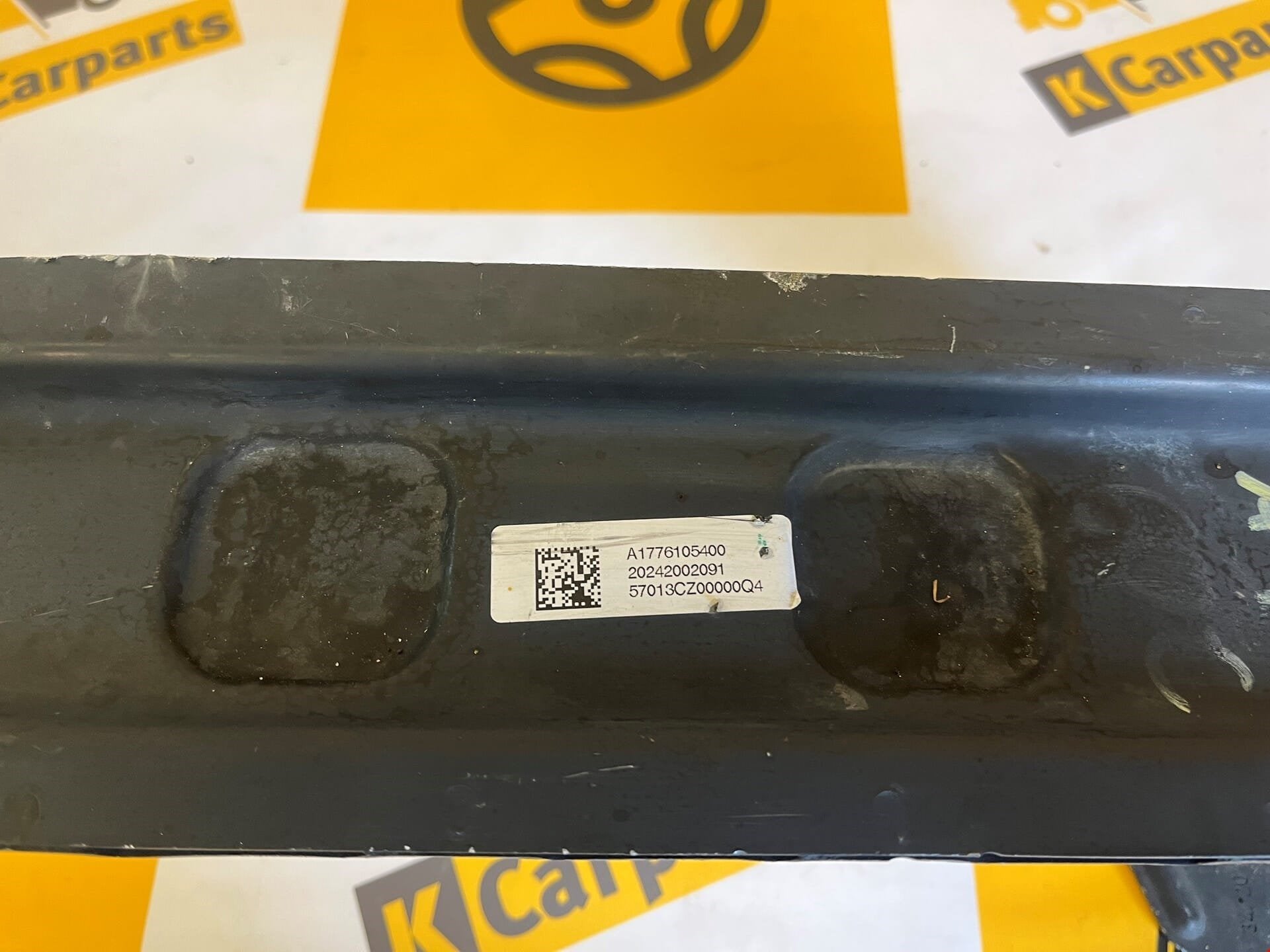 Balk Mercedes A klasse W177 Bumperbalk Achter A1776105400, Auto-onderdelen, Info@fabrikant.eu, Fabrikantstraat 1
1000 AA  Amsterdam, NL