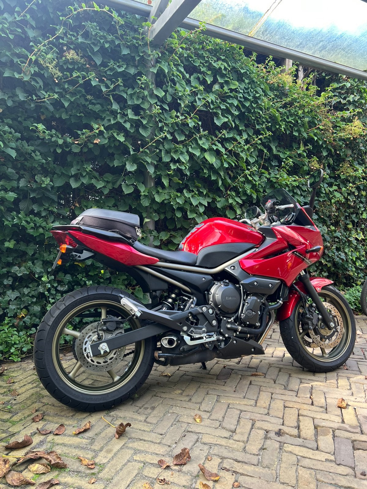 Yamaha XJ6 Diversion 1e eigenaar, 9500km, Ophalen, Gebruikt