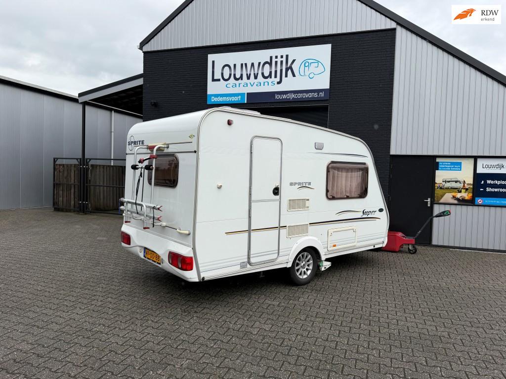 SPRITE Super 390 ’04 (Mover, Enkele bedden), Rondzit, Tot en met 2, Bedrijf, 750 - 1000 kg