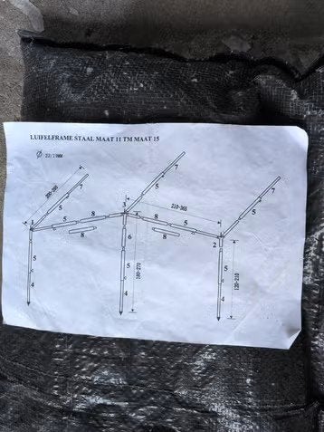 Te koop 2 x Stalen frame (Voortent en luifel) maat 8, Ophalen, Zo goed als nieuw