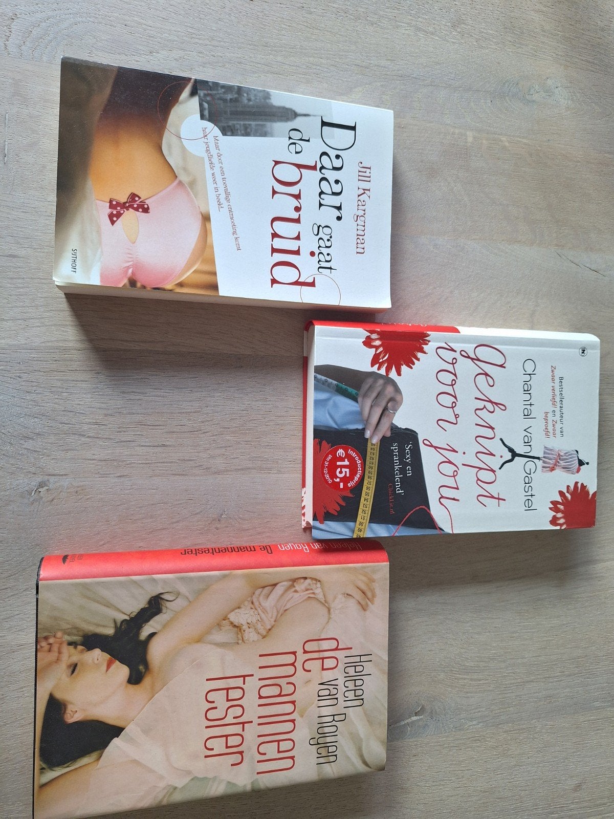 GRATIS! 3 romans in perfecte staat, Boeken, Ophalen, Zo goed als nieuw, Nederland