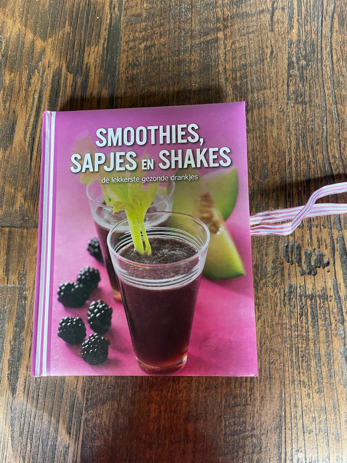 Smoothies, Sapjes en Shakes: De lekkerste gezonde drankjes, Overige typen, Ophalen of Verzenden, Zo goed als nieuw, Gezond koken