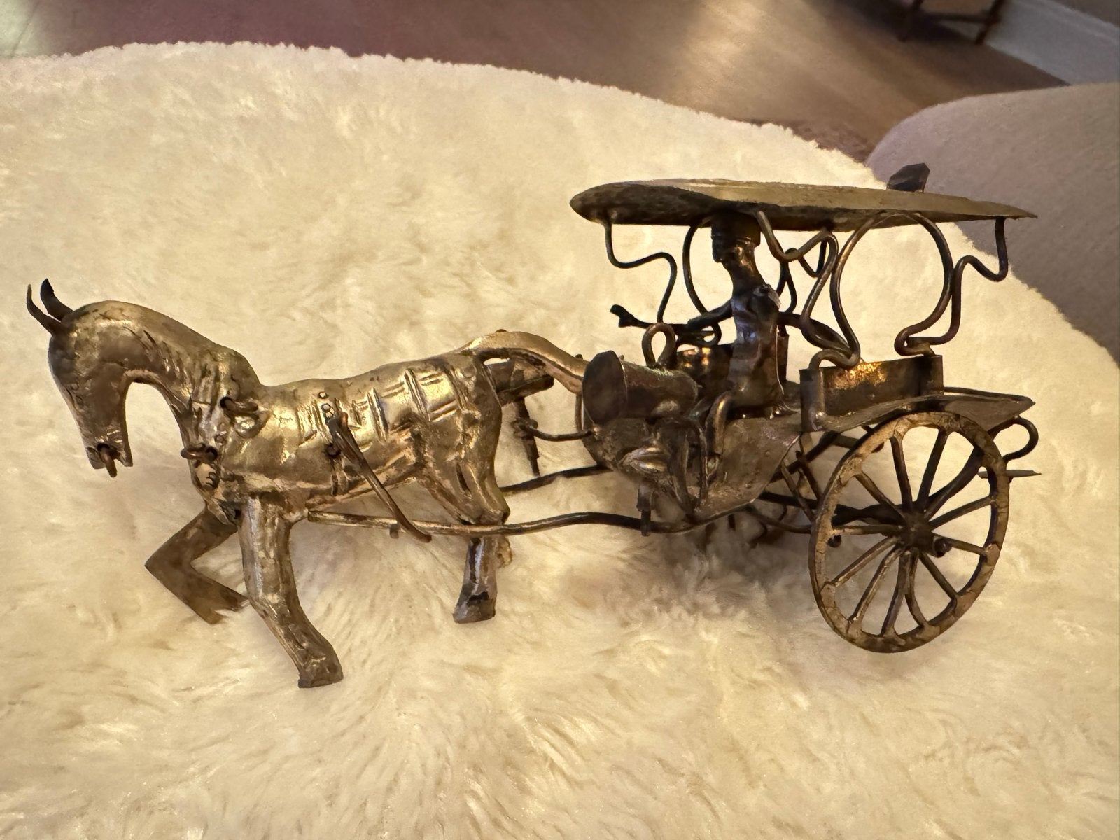Antieke metalen paard en wagen decoratie, Ophalen of Verzenden