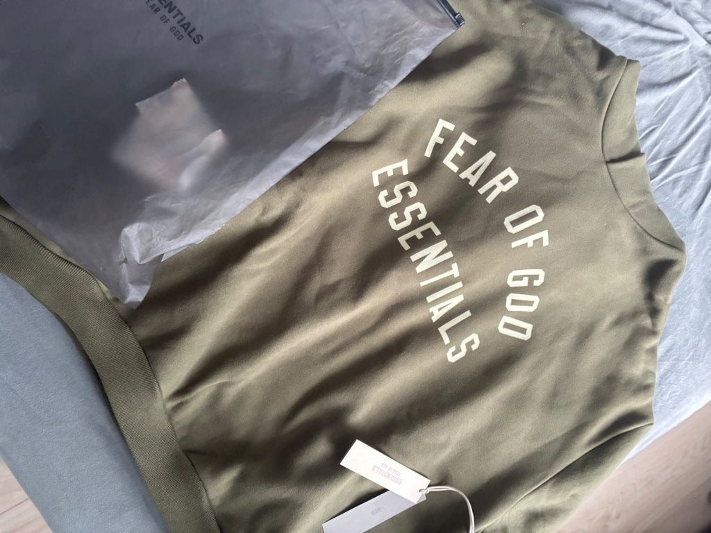 Fear of God Essentials pak | maat S - VALT GROOT als M/L, Ophalen of Verzenden, Nieuw, Maat 48/50 (M)