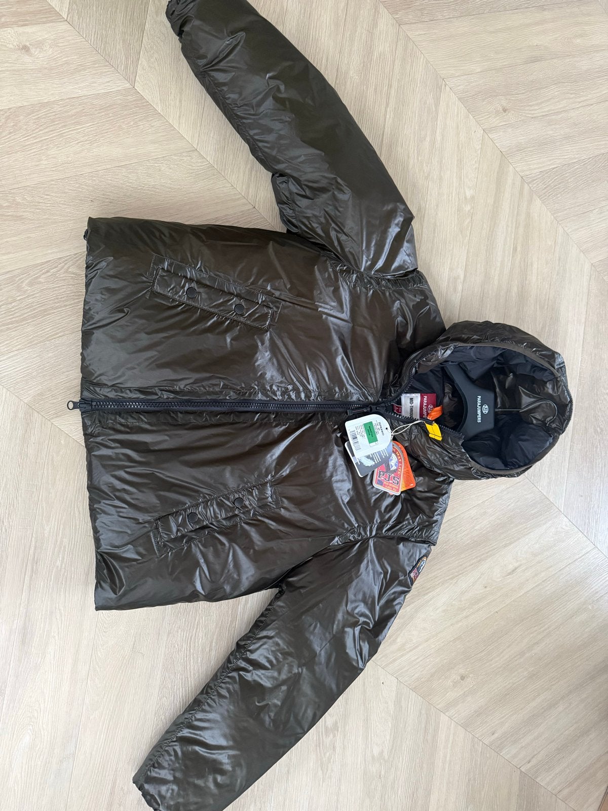 Parajumpers donsjack - Nieuw met labels, Ophalen of Verzenden, Nieuw, Maat 52/54 (L), Groen