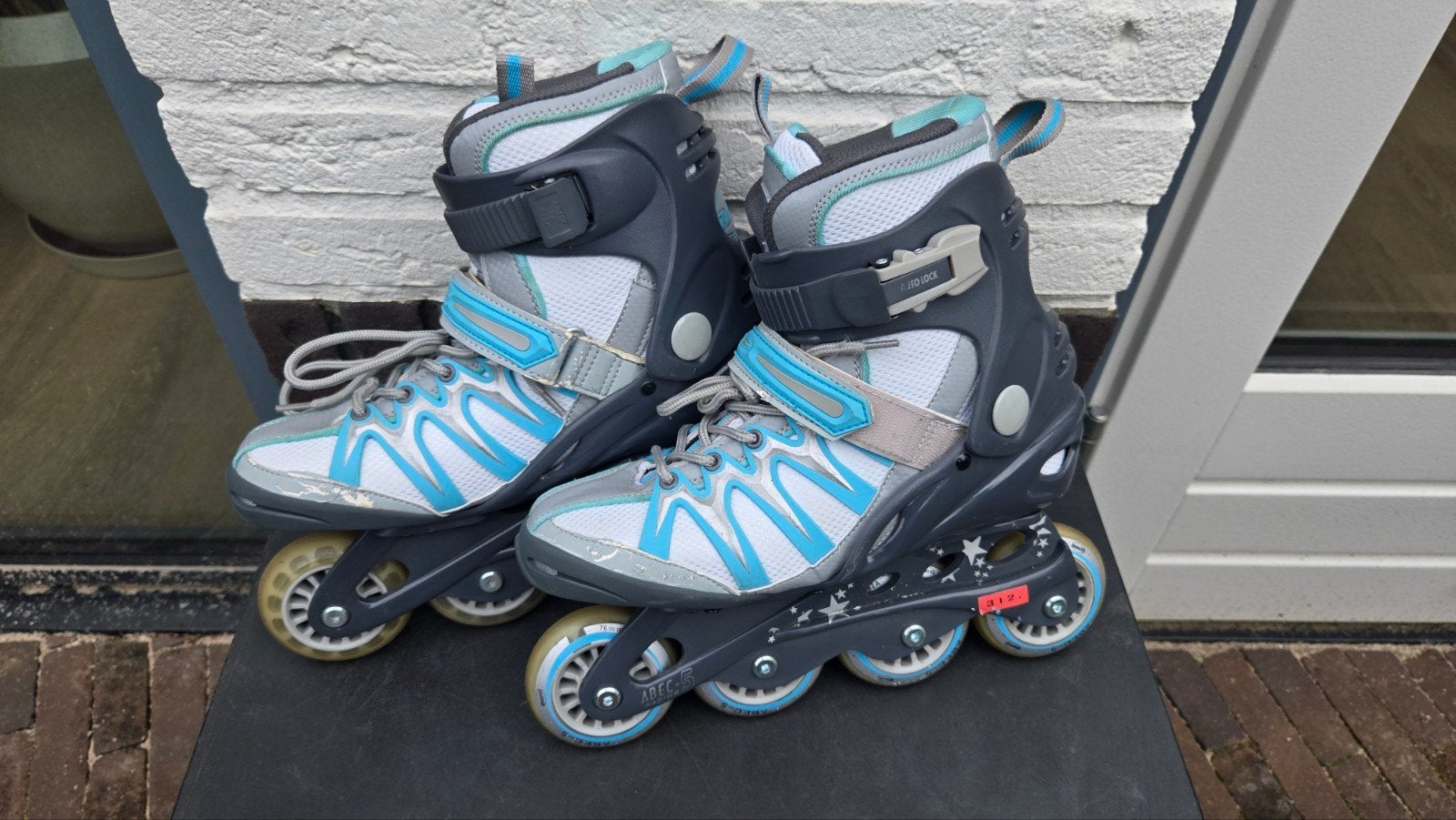 Nijdam Abec 5 Racing Skeelers - Maat 39 (valt als 38), Ophalen of Verzenden, Zo goed als nieuw, Inline skates 4 wielen, Overige merken