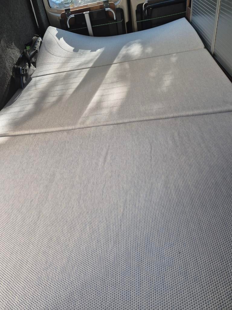 Op maat gemaakte campermatras 195x120x8 cm, Ophalen, Zo goed als nieuw