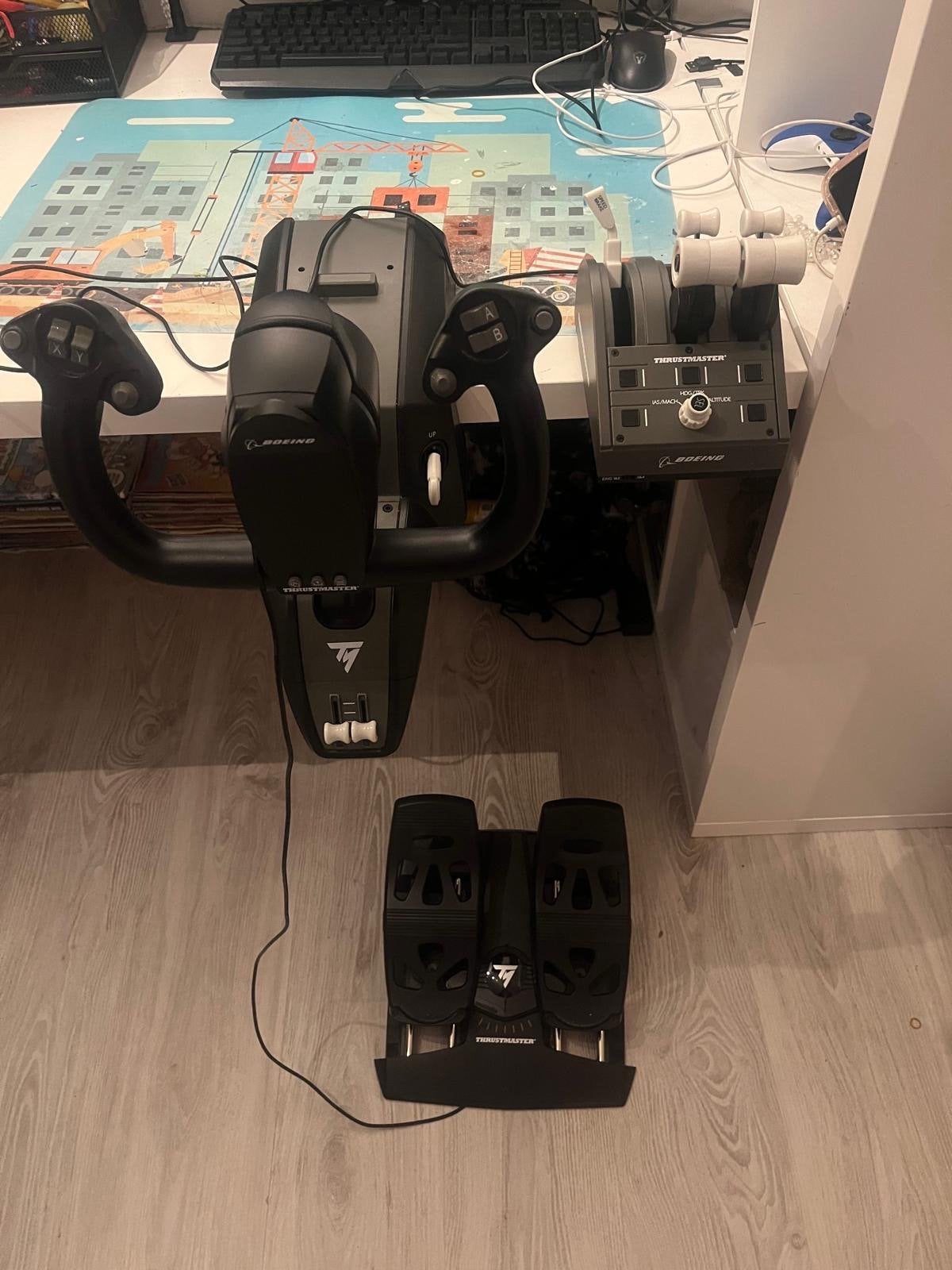 Xbox Thrustmaster TCA Yoke Pack Boeing Edition + Pedalen, Ophalen, Gebruikt, Thrustmaster, PC