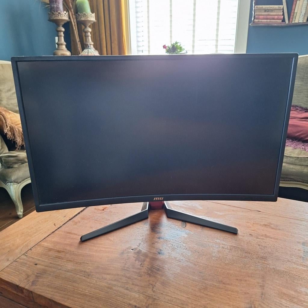 MSI Optix G27C2 27” Curved Gaming Monitor 144Hz, Computers en Software, Monitoren, 101 t/m 150 Hz, Curved, VA, Full HD