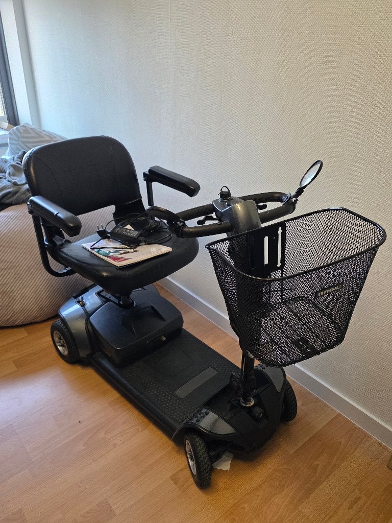 Scootmobiel GoGo Elite Traveller, Ophalen, Inklapbaar, Gebruikt, Elektrische rolstoel