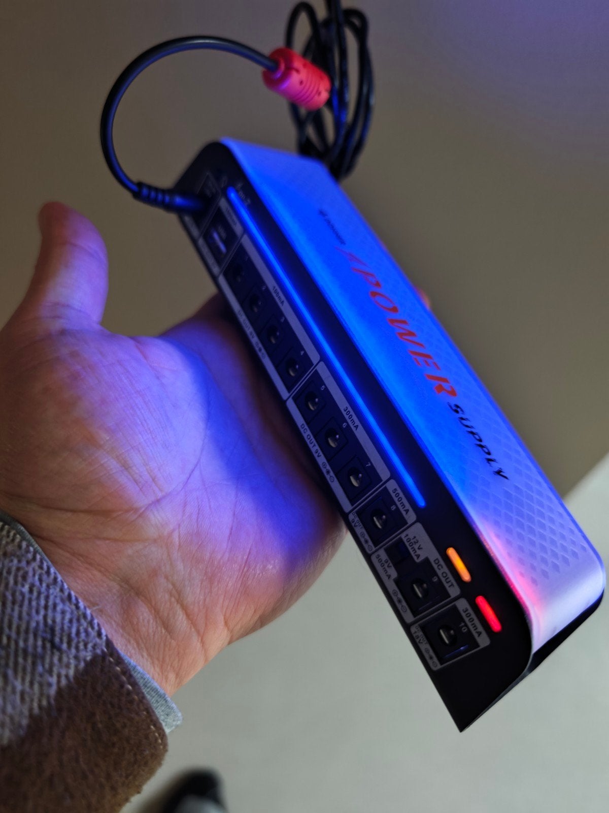 Donner power supply, Ophalen of Verzenden, Zo goed als nieuw