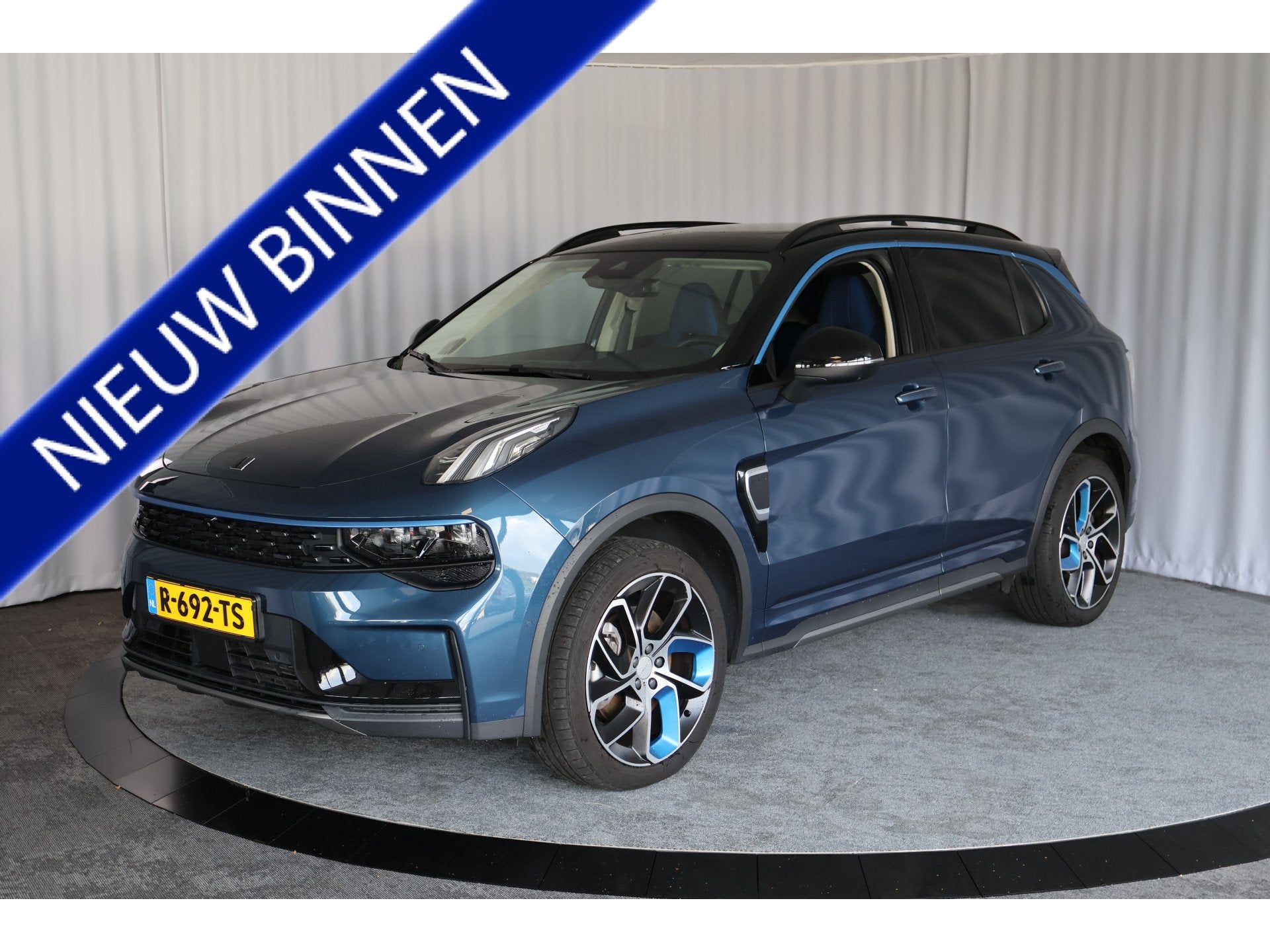 Lynk & Co 01 1.5 PHEV, NAP, Panoramadak, Carplay, 360Camera, Auto's, Stof, Euro 6, Blauw, Origineel Nederlands