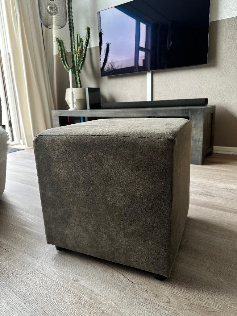 Poef/hocker antraciet Nando nieuw, Minder dan 50 cm, Vierkant, Nieuw, Ophalen of Verzenden