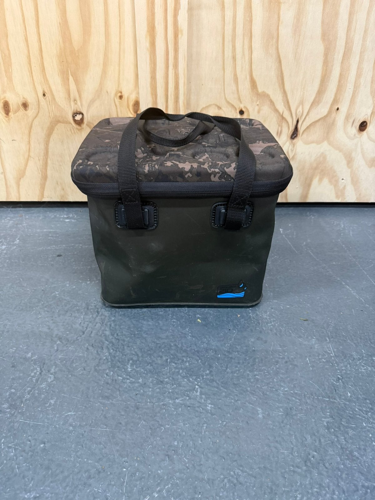 Nash waterbox 210, Watersport en Boten, Ophalen, Zo goed als nieuw, Overige typen