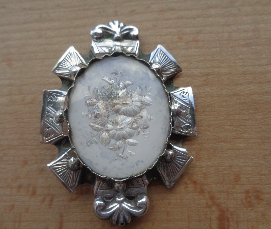 antiek zilveren broche met bloemen schilderij [214], Verzenden, Zilver, Broche