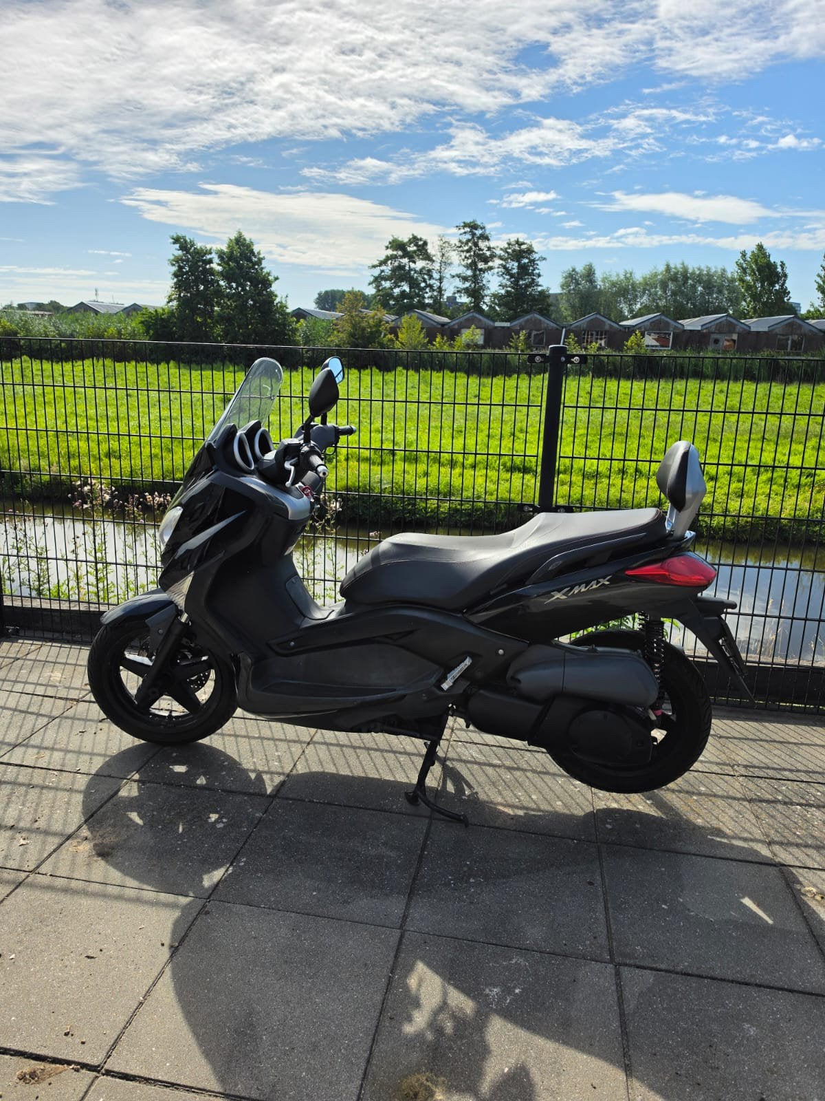 Yamaha yp250r, Ophalen, Zo goed als nieuw, Benzine