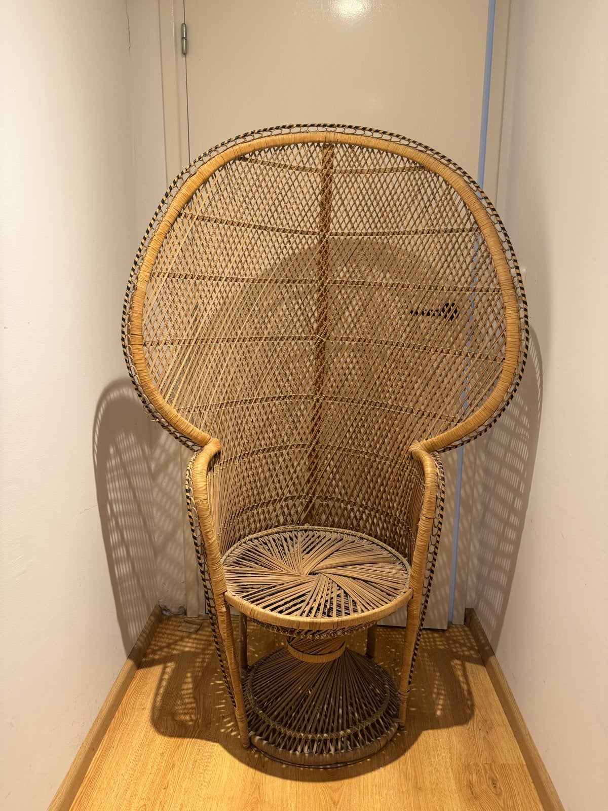 Vintage Rotan Pauwenstoel - Bohemian Stijl, Ophalen