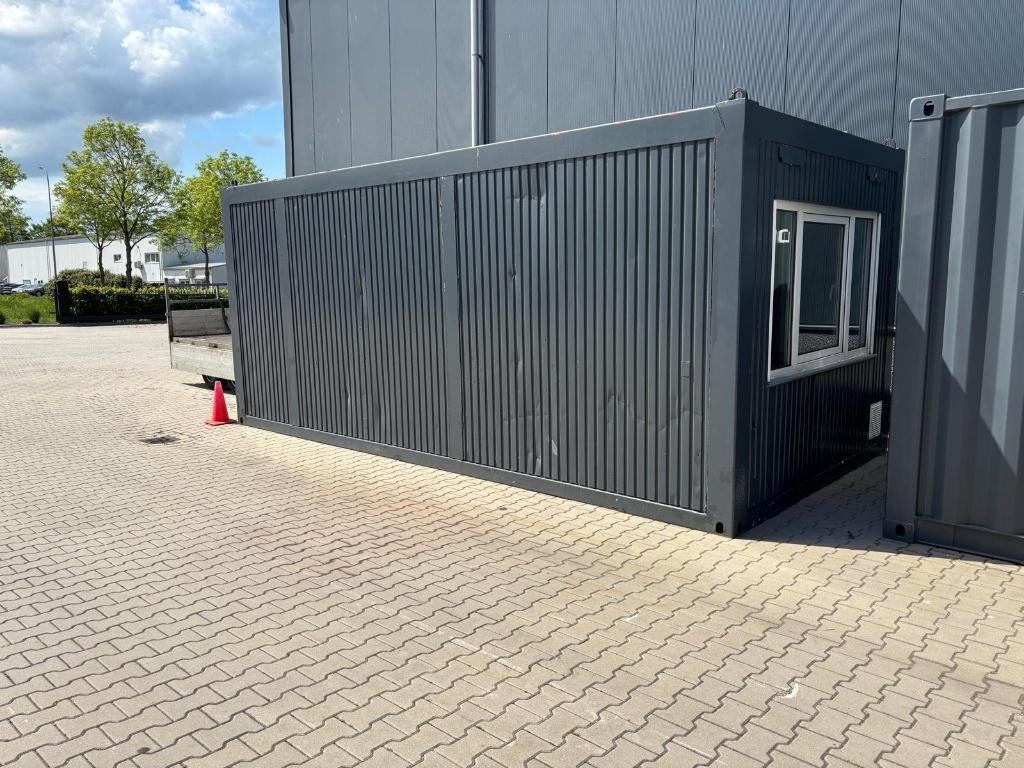 Te koop: charmant directiekantoor in compact formaat, Ophalen
