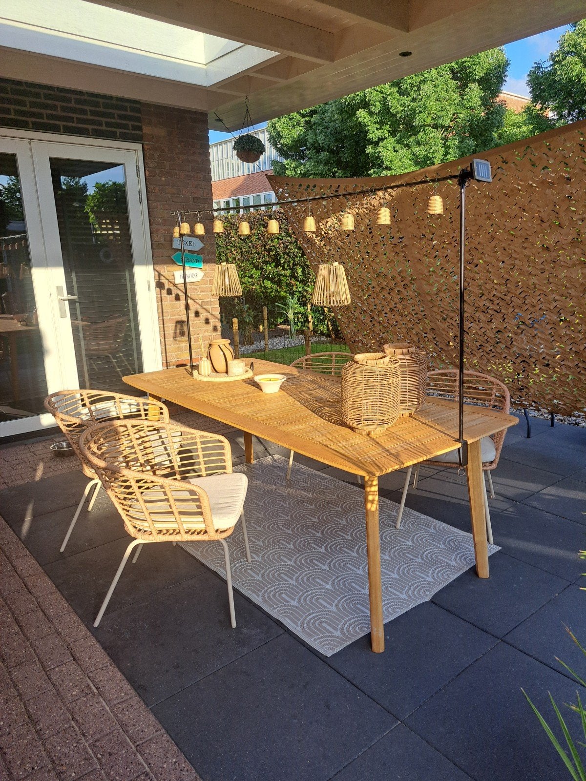 Tuinset 1 jaar oud weinig gebruikt, 4 zitplaatsen, Kunststof, Ophalen of Verzenden, Zo goed als nieuw