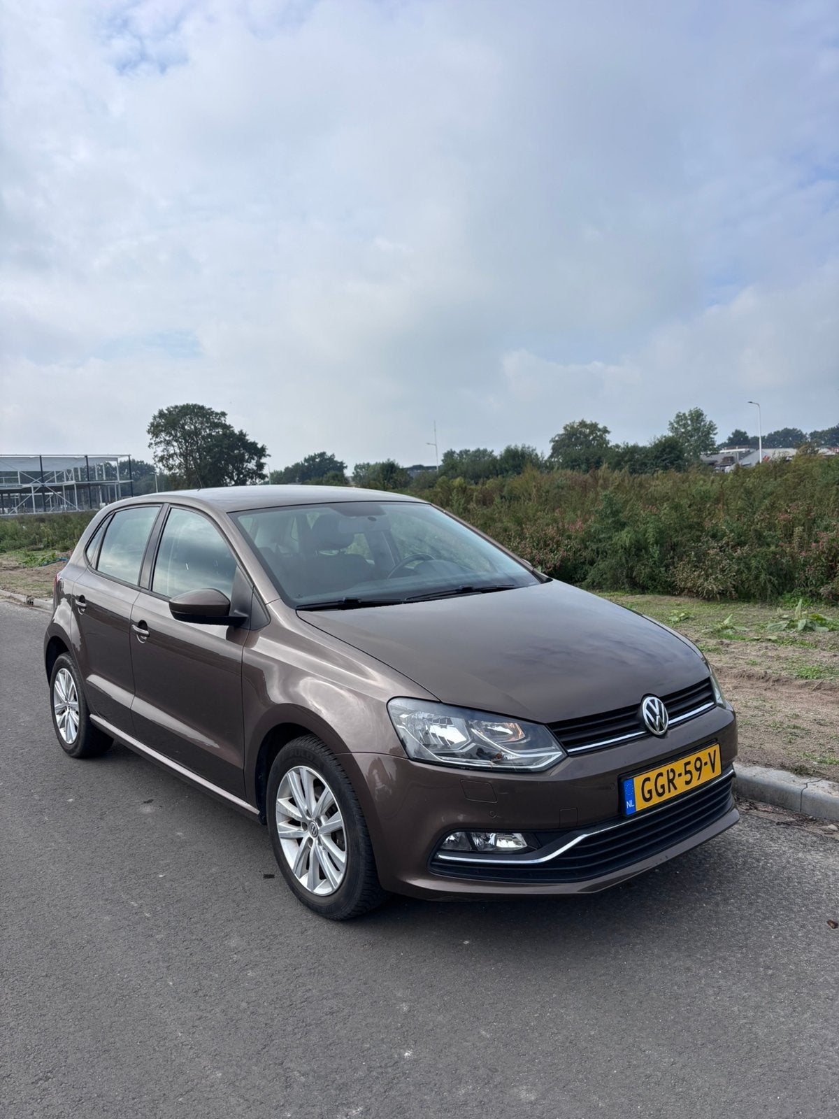 Volkswagen Polo 1.2 TSI 66KW 2017 Bruin metallic, Auto's, Stof, 4 cilinders, Bruin, Handgeschakeld